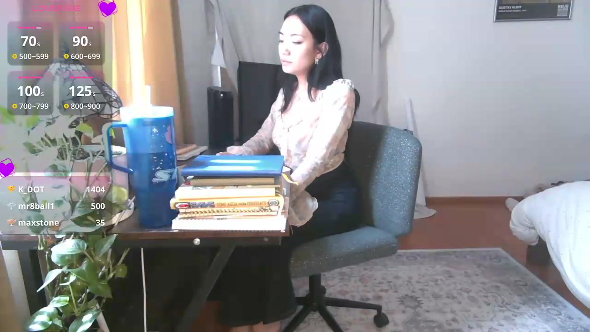 Gallery image thumbnail from yumihana__26's myfreecams stream on, 07/17/2026, 16:43 image 12 of 20