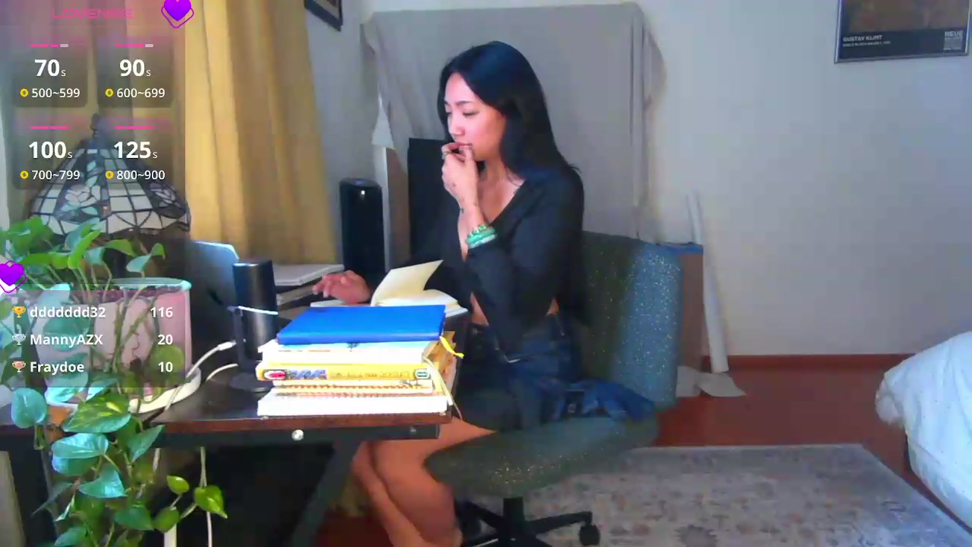 Gallery image thumbnail from yumihana__26's myfreecams stream on, 07/27/2026, 19:44 image 11 of 20