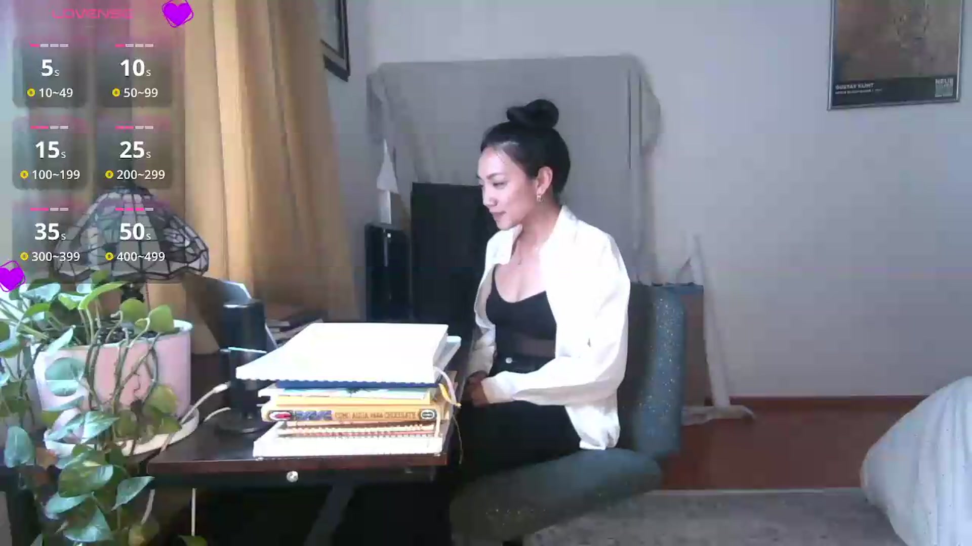 Gallery image thumbnail from yumihana__26's myfreecams stream on, 08/11/2026, 18:48 image 9 of 20