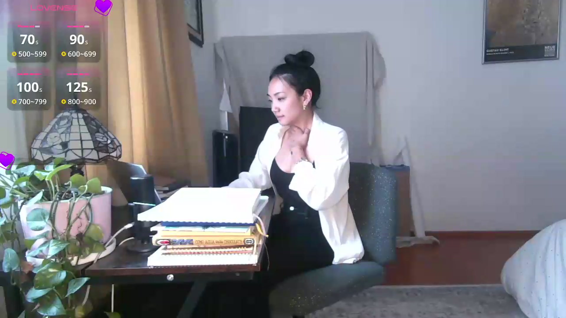 Gallery image thumbnail from yumihana__26's myfreecams stream on, 08/11/2026, 18:48 image 7 of 20