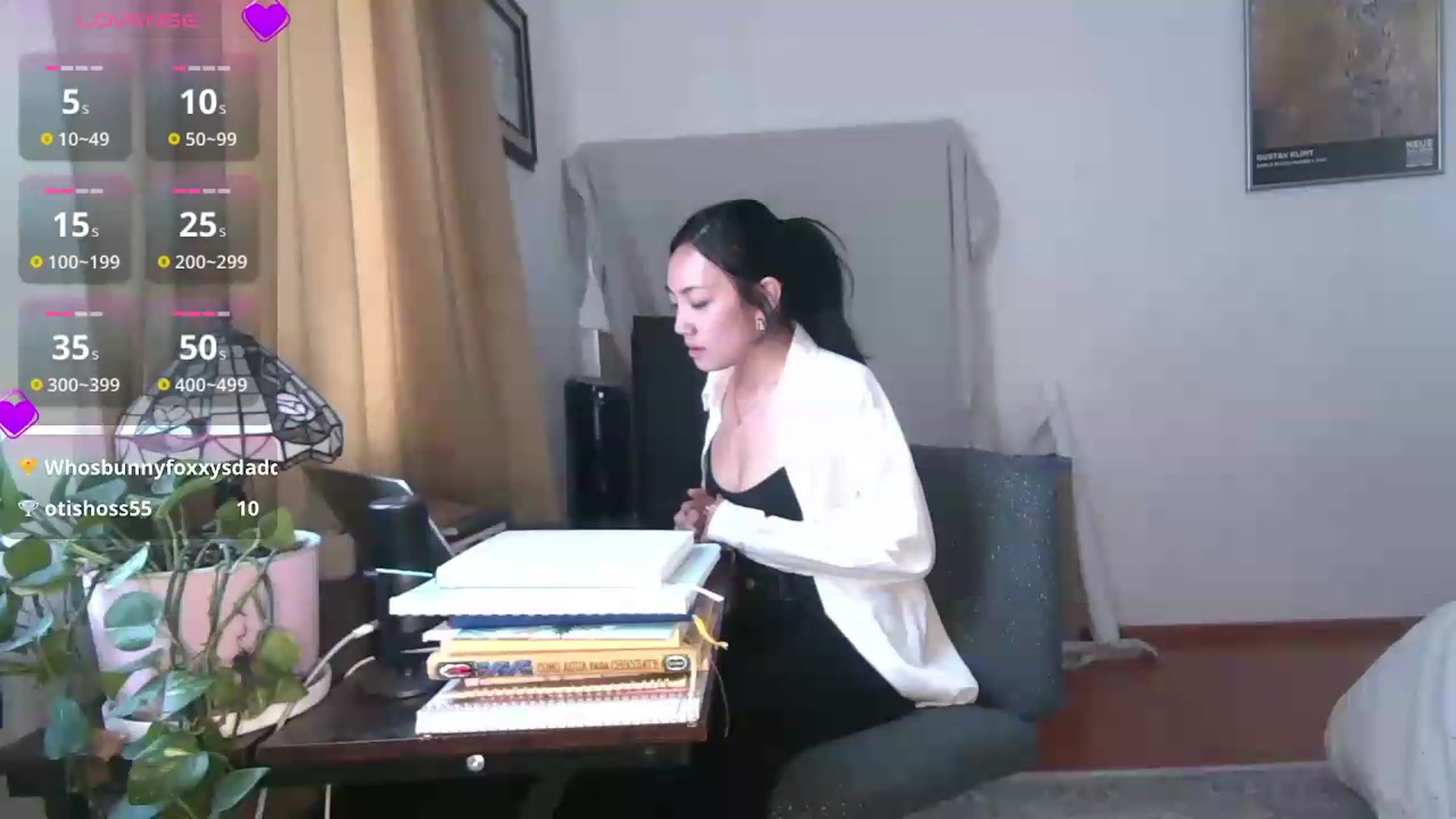 Gallery image thumbnail from yumihana__26's myfreecams stream on, 08/11/2026, 21:37 image 6 of 20