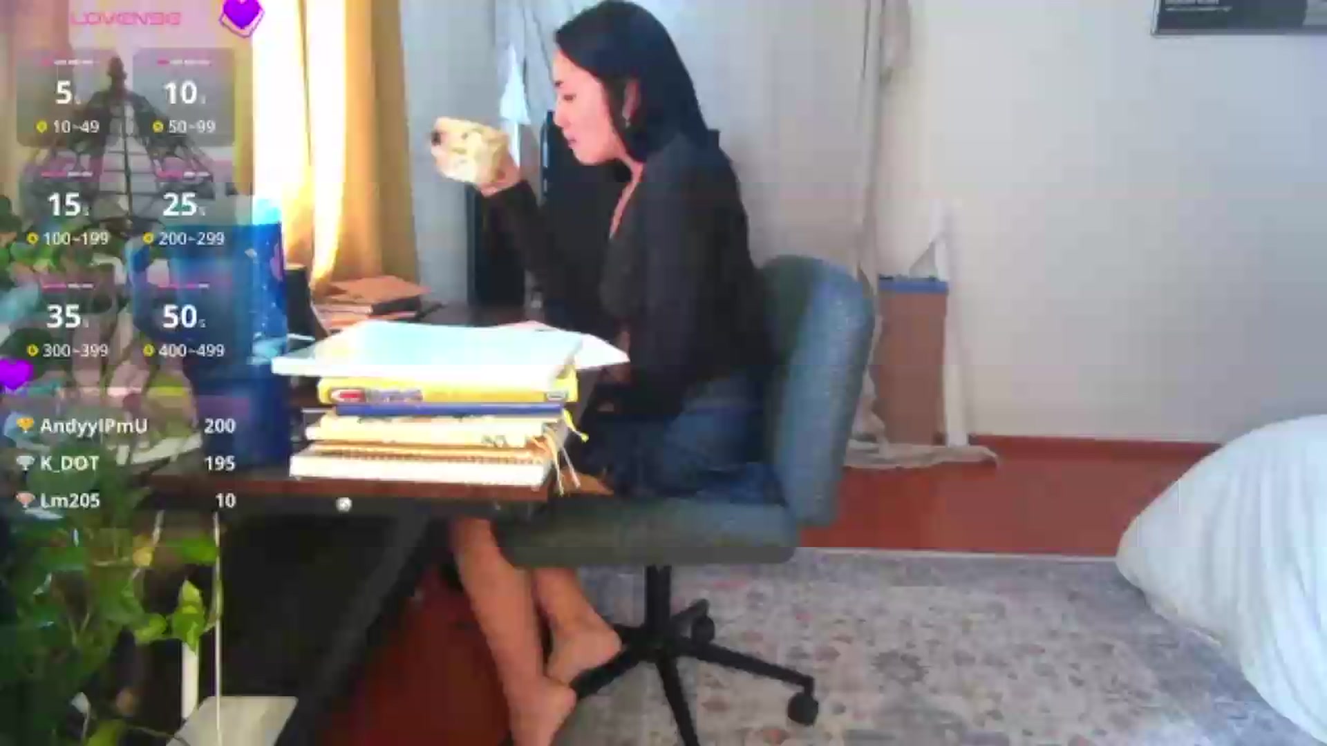 Gallery image thumbnail from yumihana__26's myfreecams stream on, 08/14/2026, 16:14 image 8 of 20