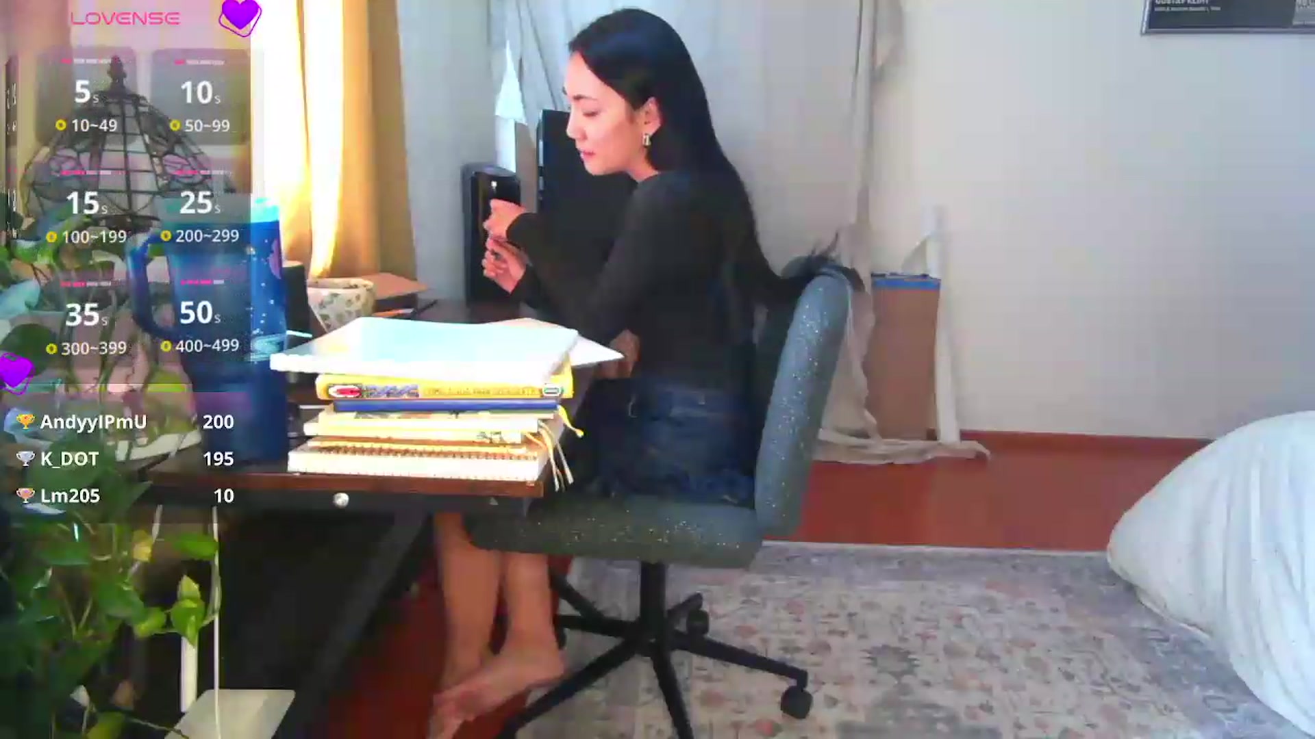 Gallery image thumbnail from yumihana__26's myfreecams stream on, 08/14/2026, 16:14 image 6 of 20