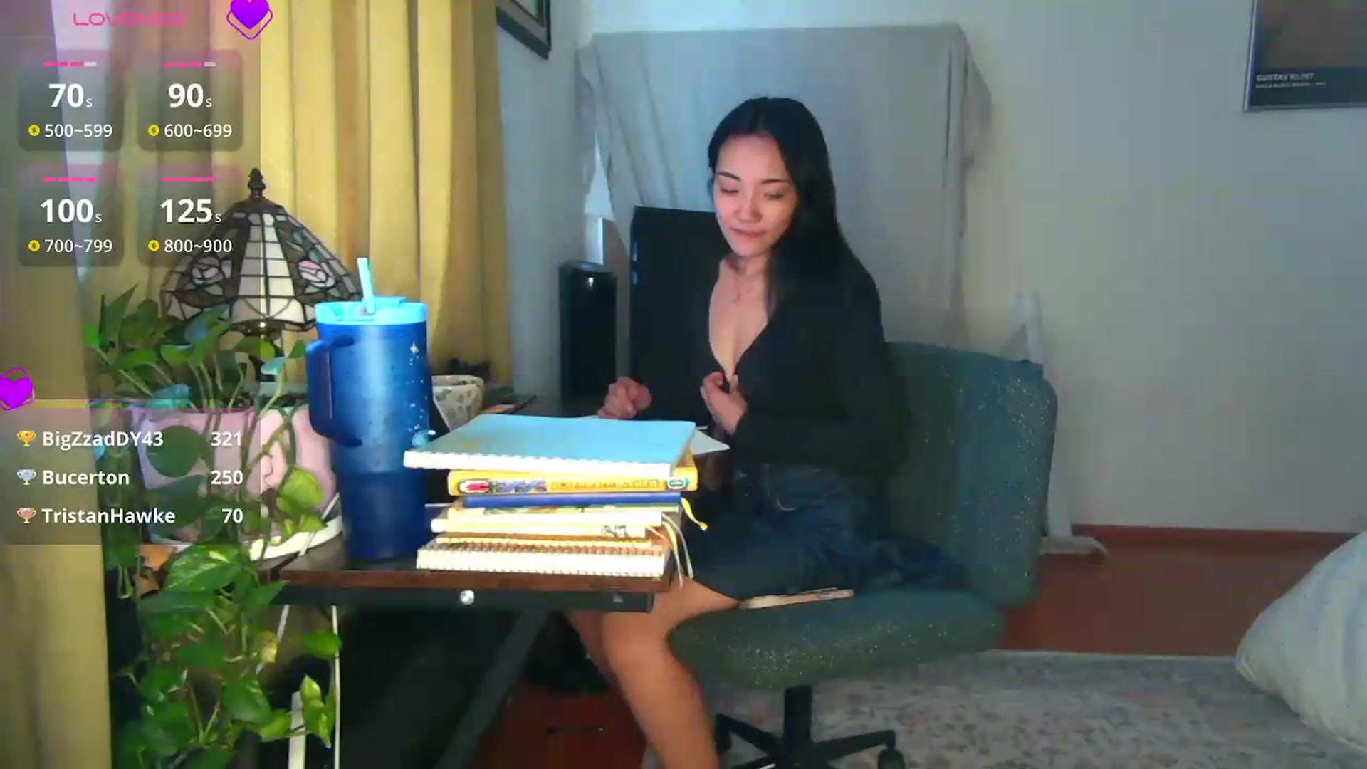 Gallery image thumbnail from yumihana__26's myfreecams stream on, 08/14/2026, 19:00 image 17 of 20