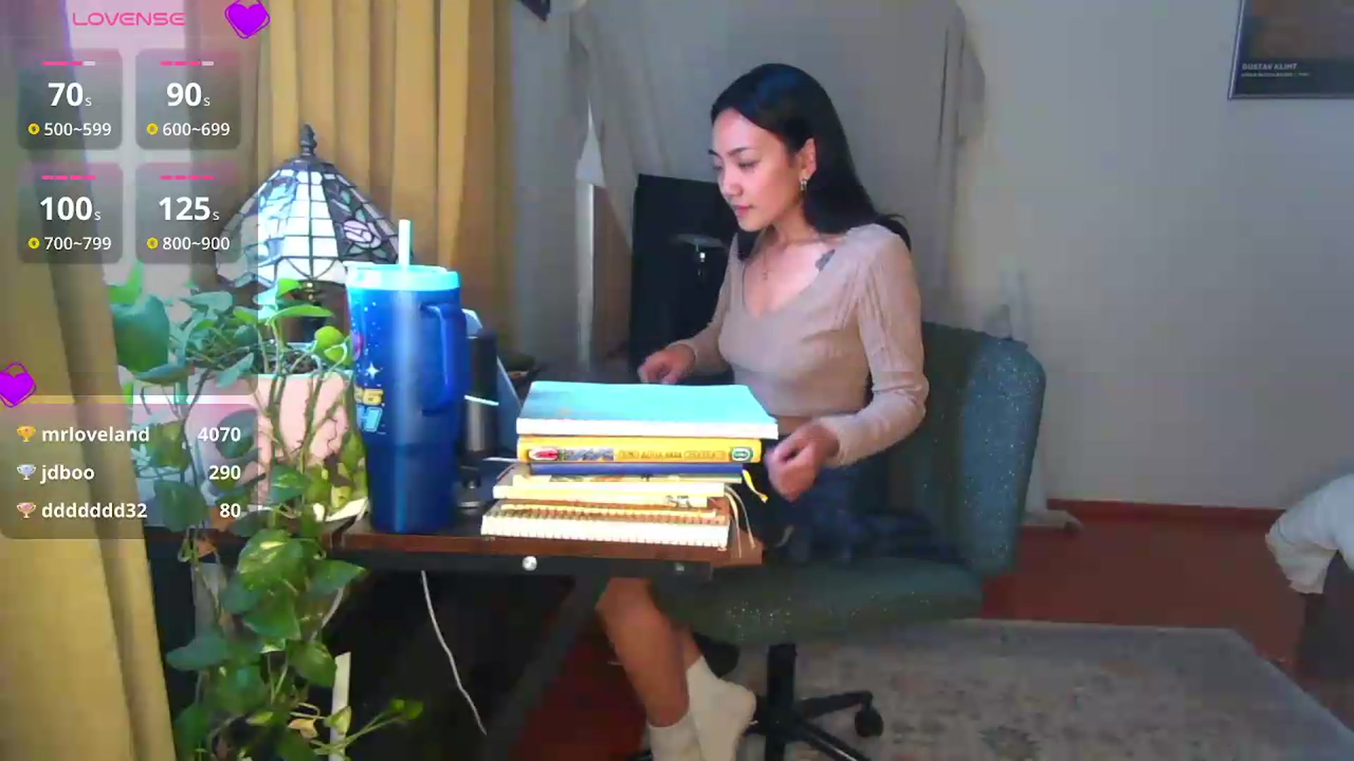 Gallery image thumbnail from yumihana__26's myfreecams stream on, 08/25/2026, 21:55 image 3 of 20