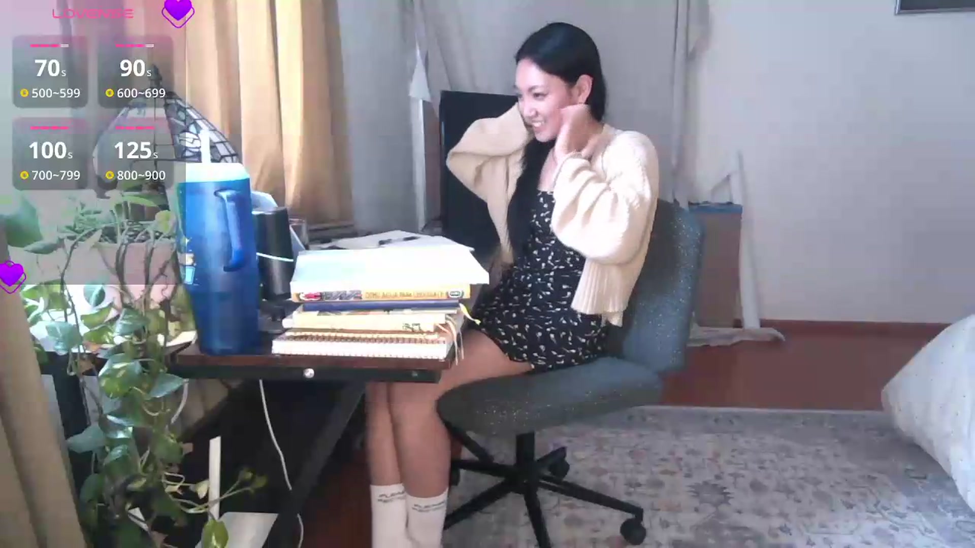 Gallery image thumbnail from yumihana__26's myfreecams stream on, 08/27/2026, 15:01 image 14 of 20
