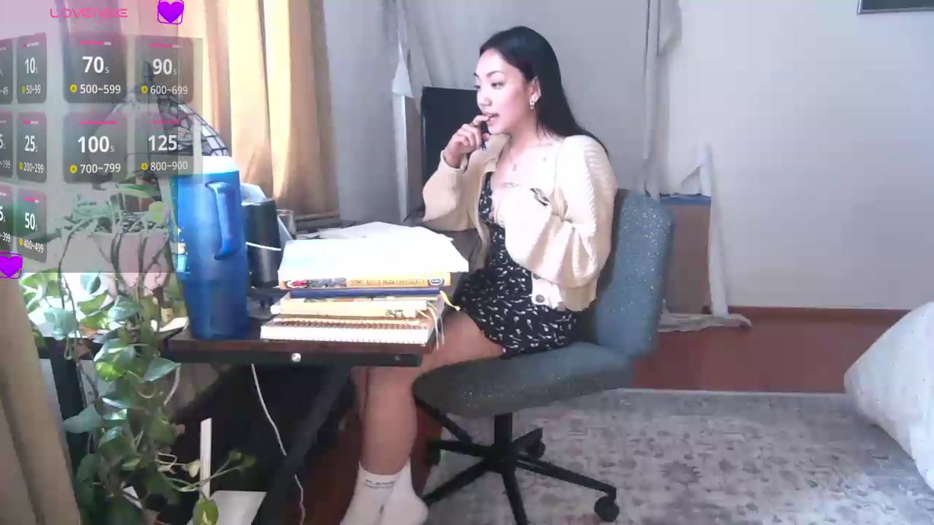 Gallery image thumbnail from yumihana__26's myfreecams stream on, 08/27/2026, 15:01 image 15 of 20