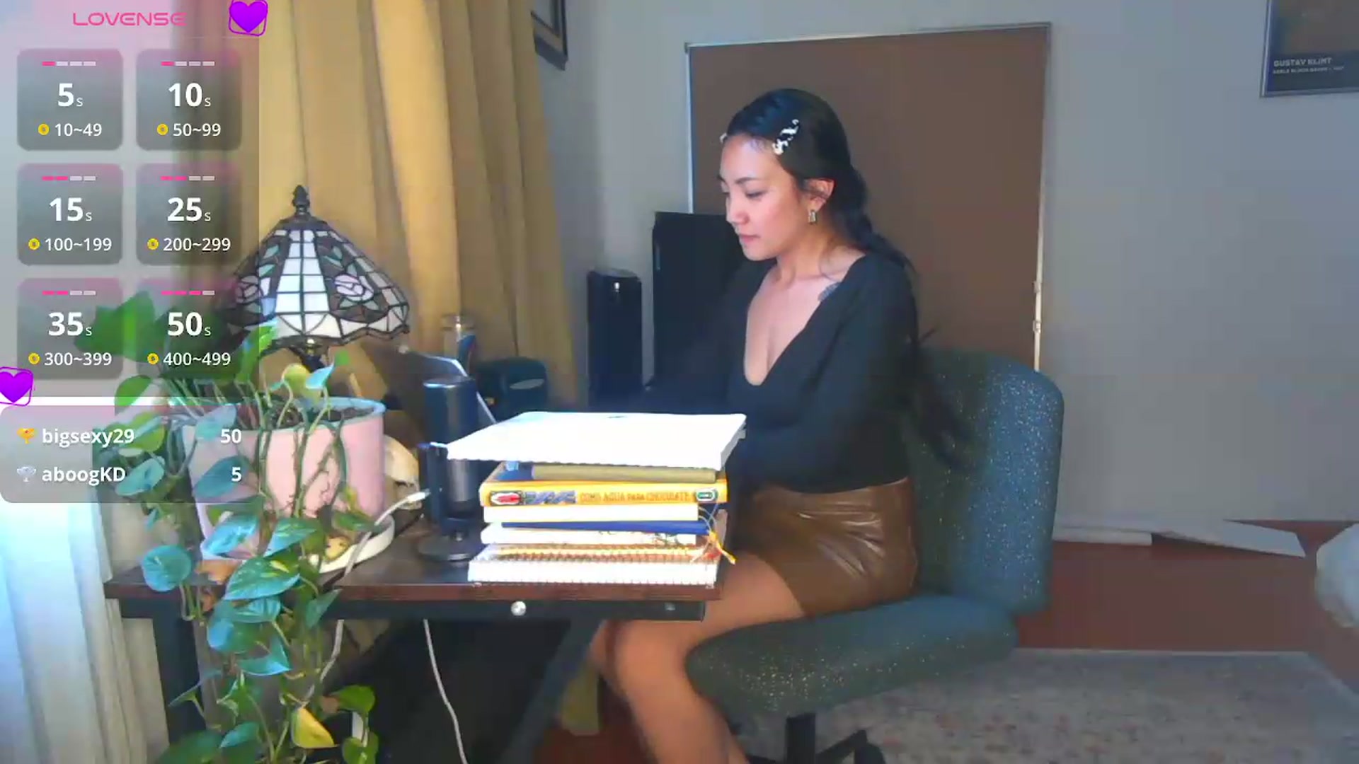 Gallery image thumbnail from yumihana__26's myfreecams stream on, 09/08/2026, 23:10 image 15 of 20