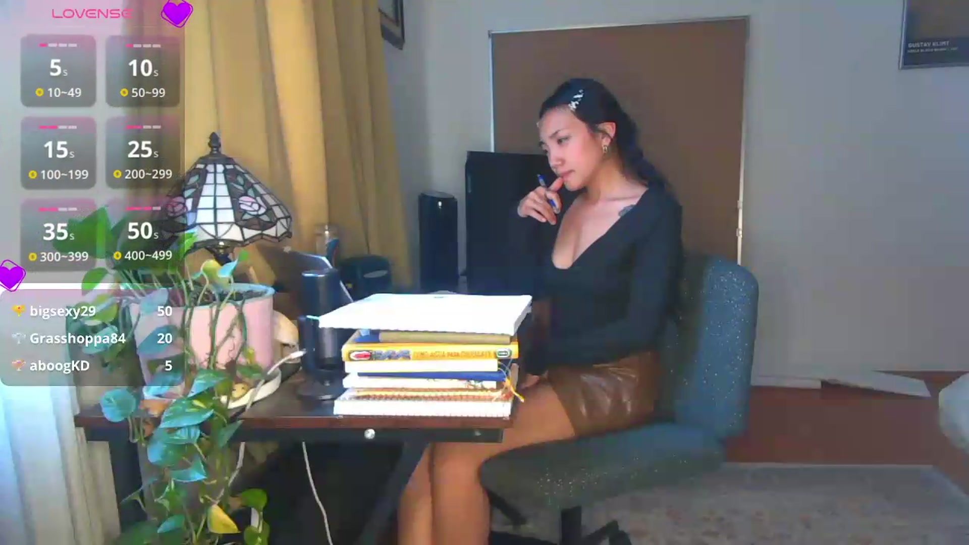 Gallery image thumbnail from yumihana__26's myfreecams stream on, 09/08/2026, 23:10 image 18 of 20