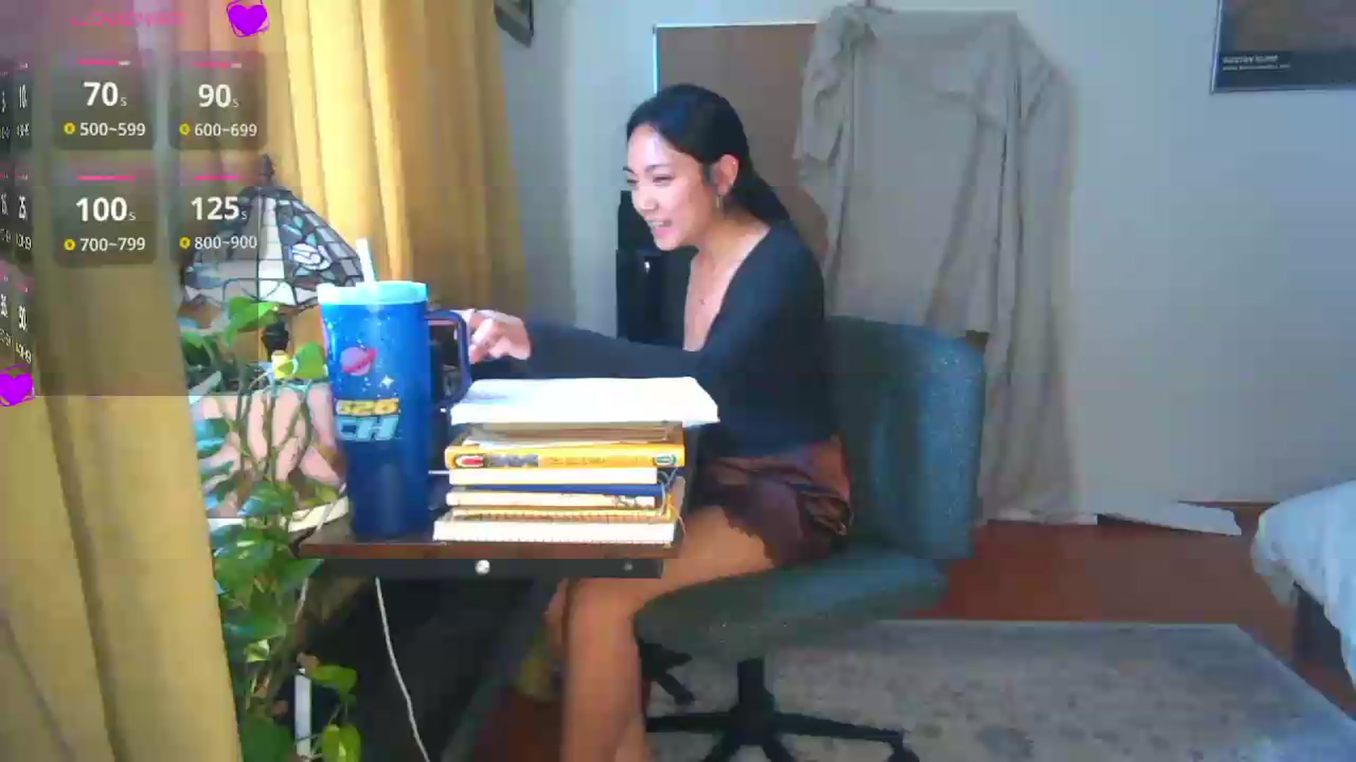Gallery image thumbnail from yumihana__26's myfreecams stream on, 09/18/2026, 16:33 image 1 of 20