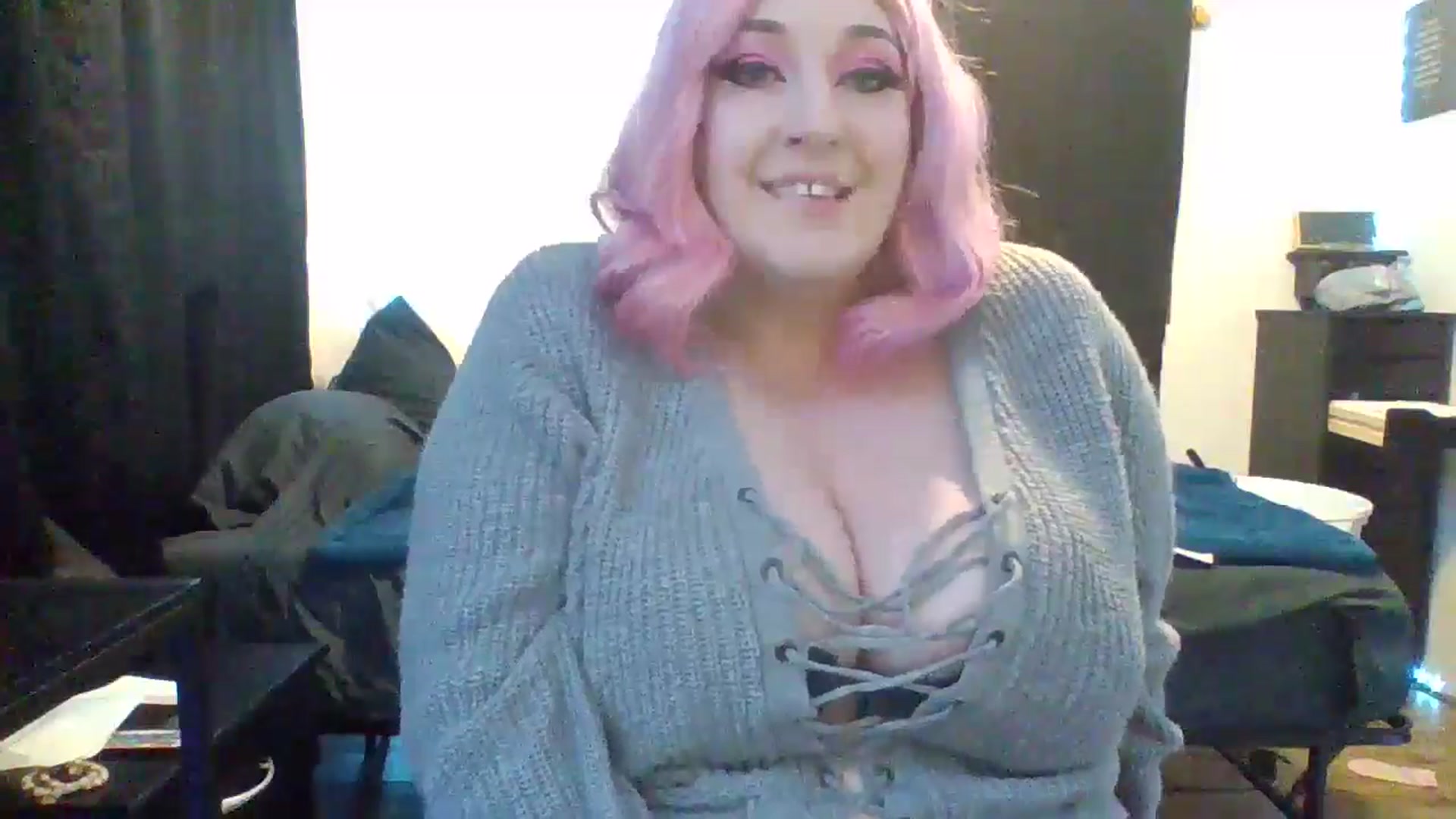 Gallery image thumbnail from zalina's myfreecams stream on, 02/16/2025, 06:44 image 5 of 20