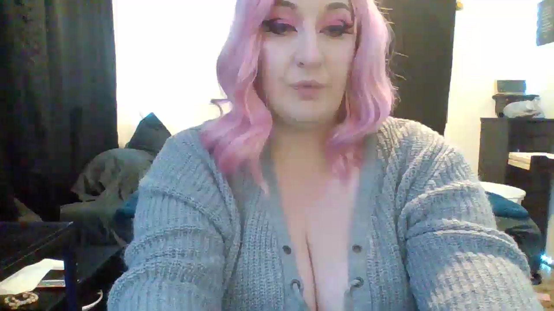 Gallery image thumbnail from zalina's myfreecams stream on, 02/16/2025, 06:44 image 19 of 20
