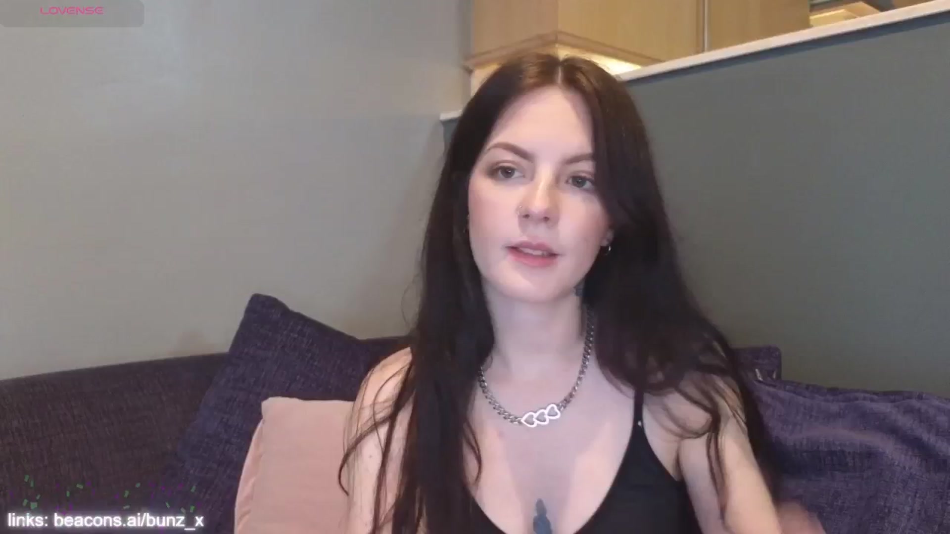 Gallery image thumbnail from zoebunz's myfreecams stream on, 02/10/2026, 14:17 image 16 of 20