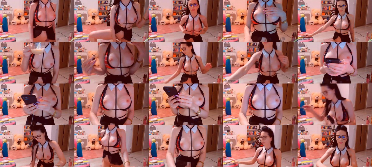 HotCoffeeGirl-MFC-202112311602_m.jpg