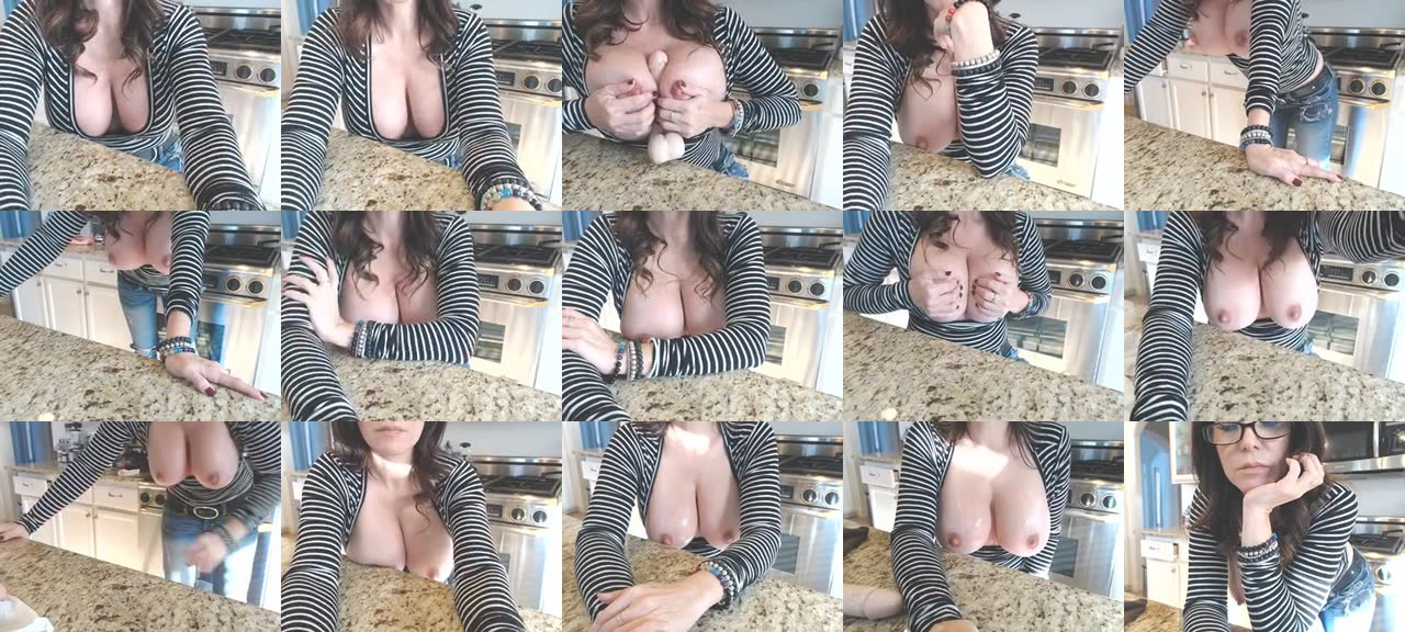 StackedNSlim-MFC-201712112036_m.jpg