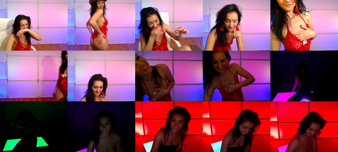 AmeliaNaked-MFC-201805130409_m.jpg