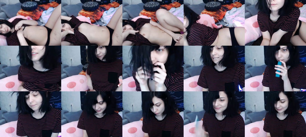 GirlFromKik-MFC-202007101736_m.jpg