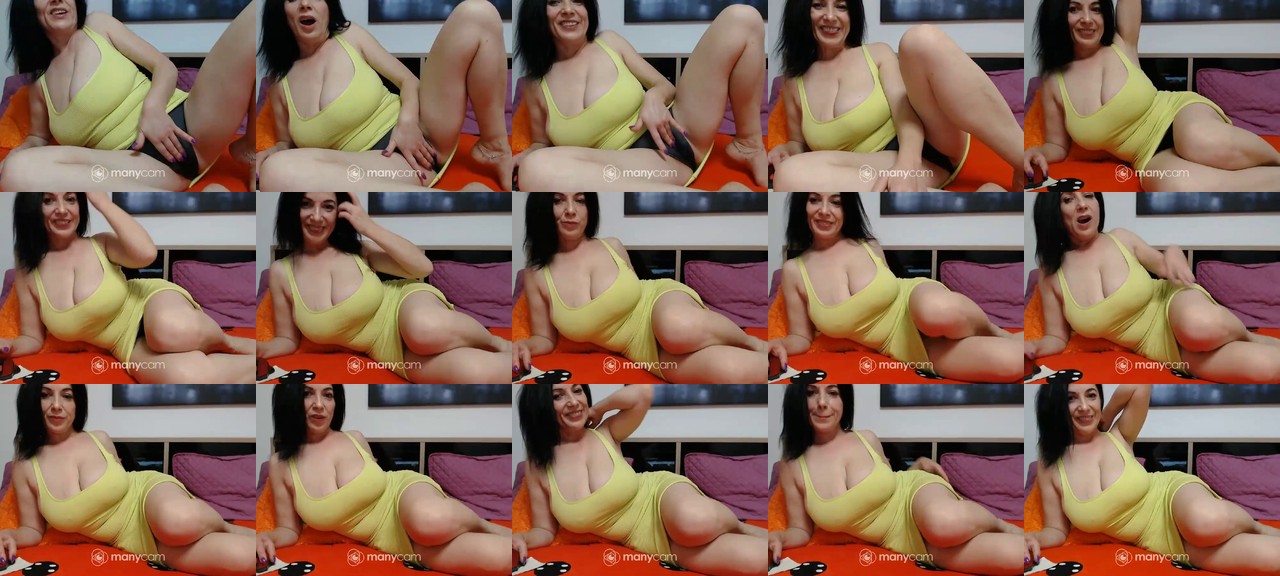 CrazyAdelle-MFC-202010241949_m.jpg