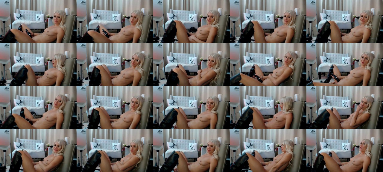 MissTroubleXx-MFC-202011121308_m.jpg