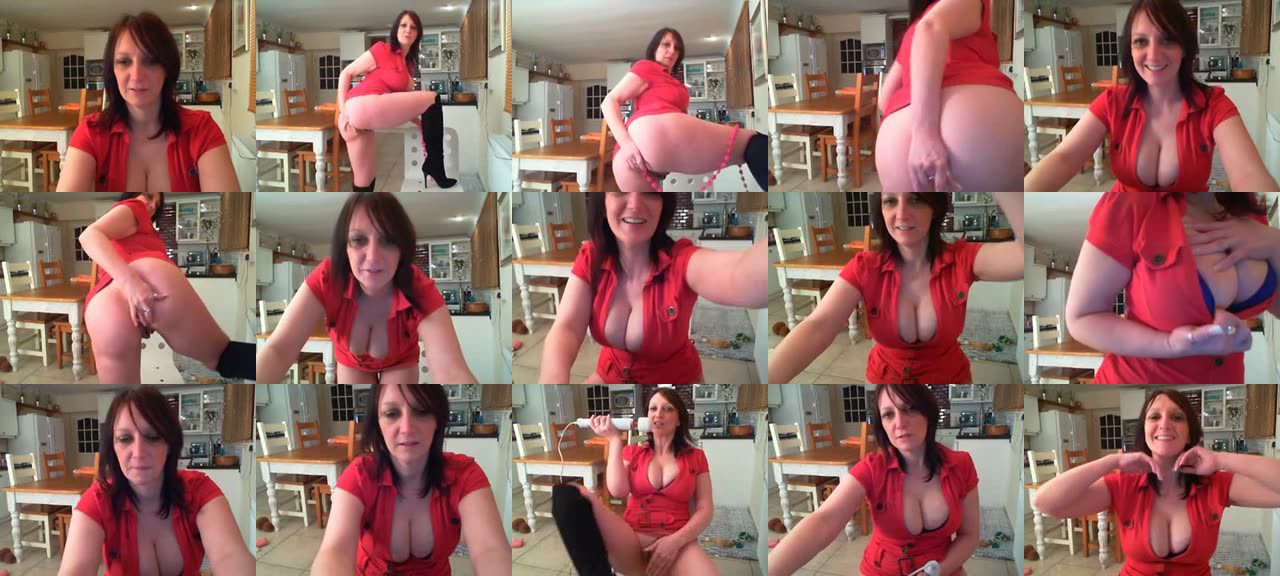 LucyLondon-MFC-201502102239_m.jpg