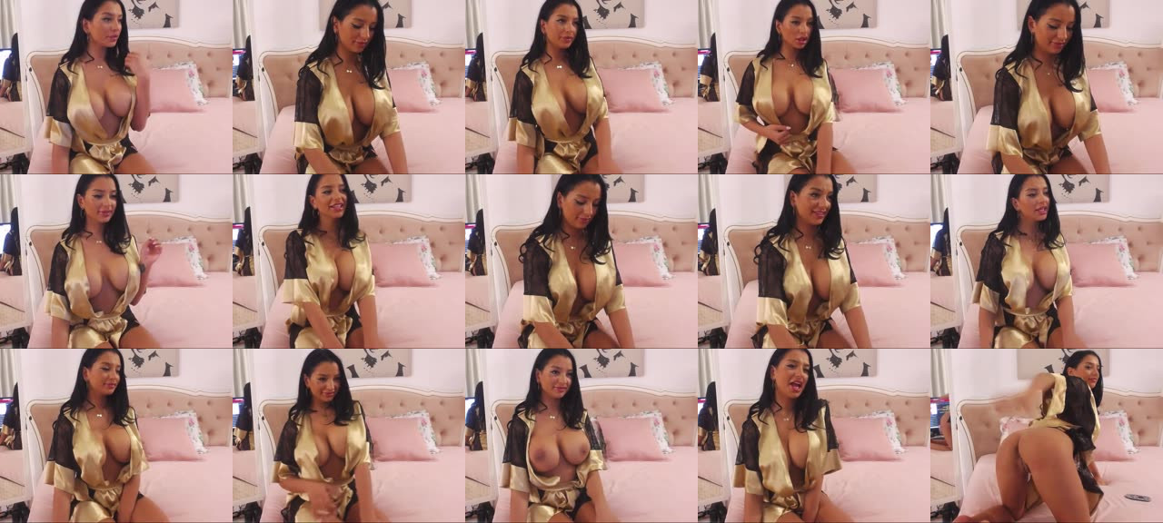 Nicolebellaa-MFC-201810270156_m.jpg
