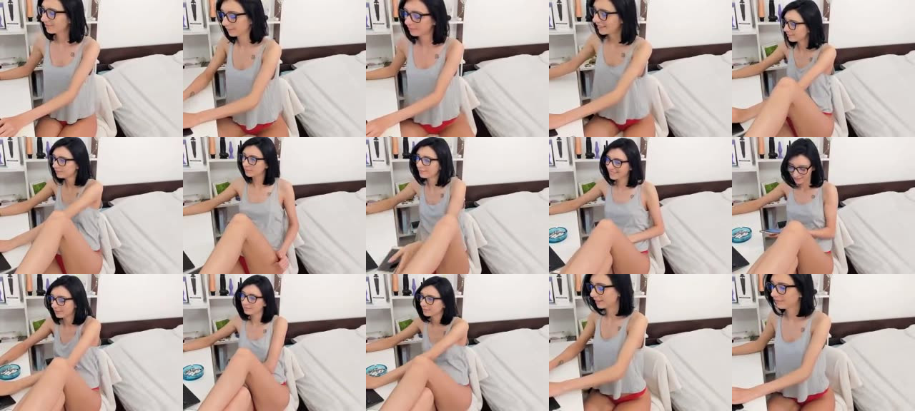 Hannah18x-MFC-201906052058_m.jpg