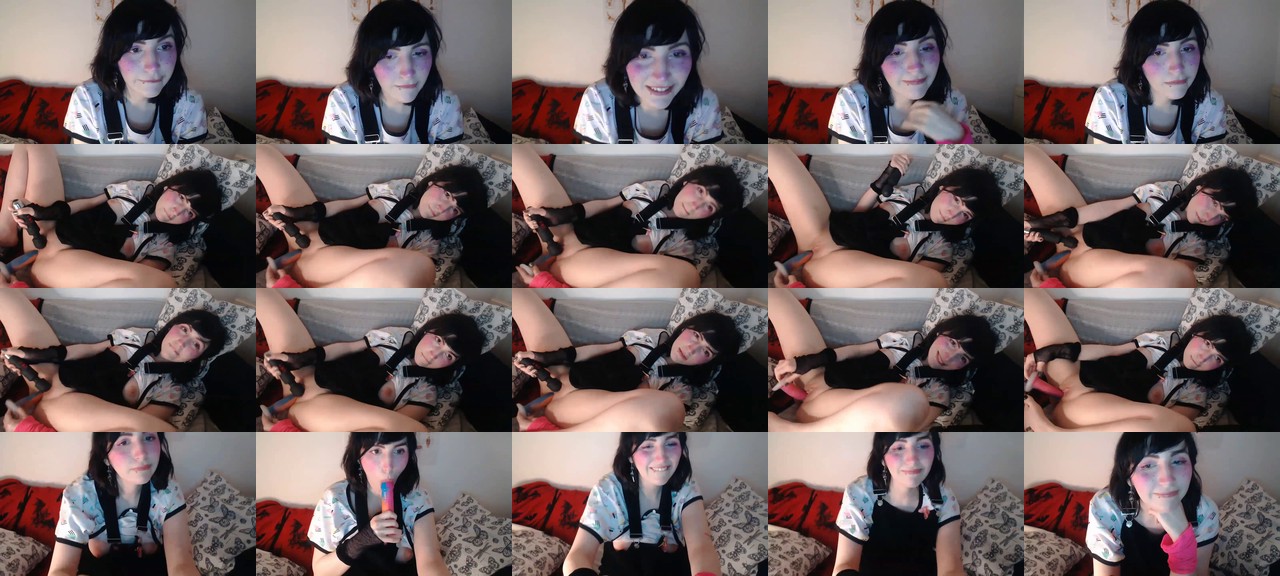 SaliceSawyer-MFC-202203050115_m.jpg