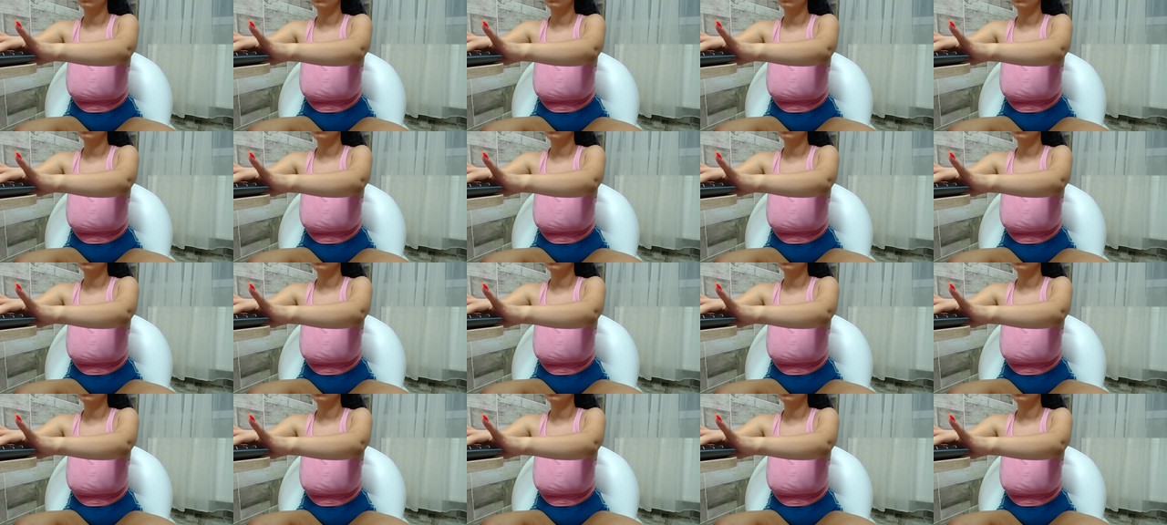 Lexy_black-MFC-202106242111_m.jpg