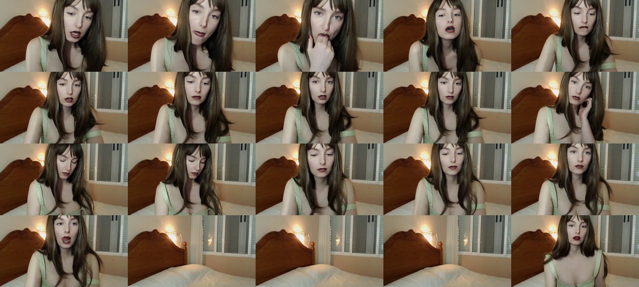 Red_Lips_Girl-MFC-202204242157_m.jpg