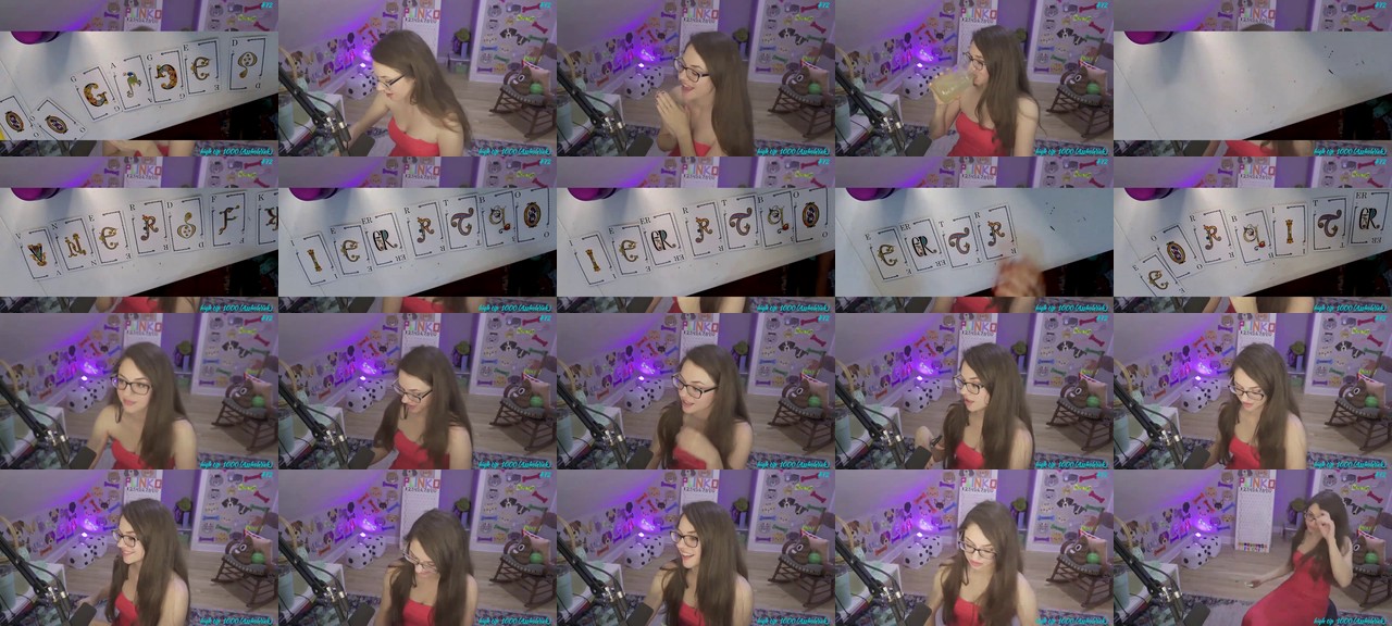 SophieCage-MFC-202206010335_m.jpg