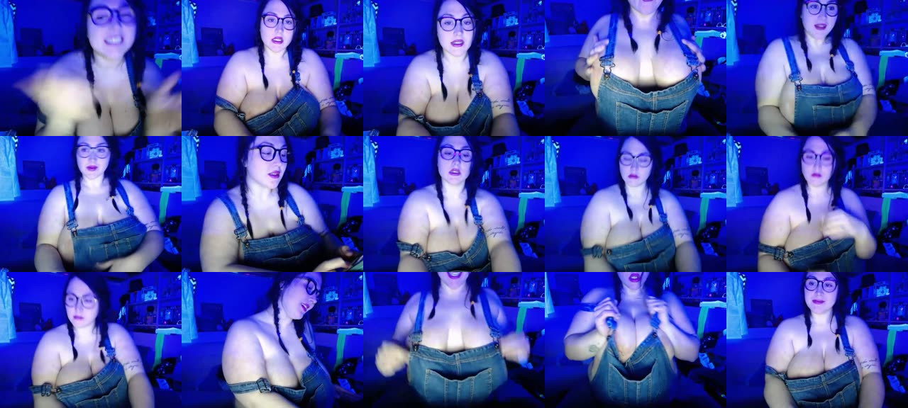 KyraEffinKane-MFC-201903080548_m.jpg