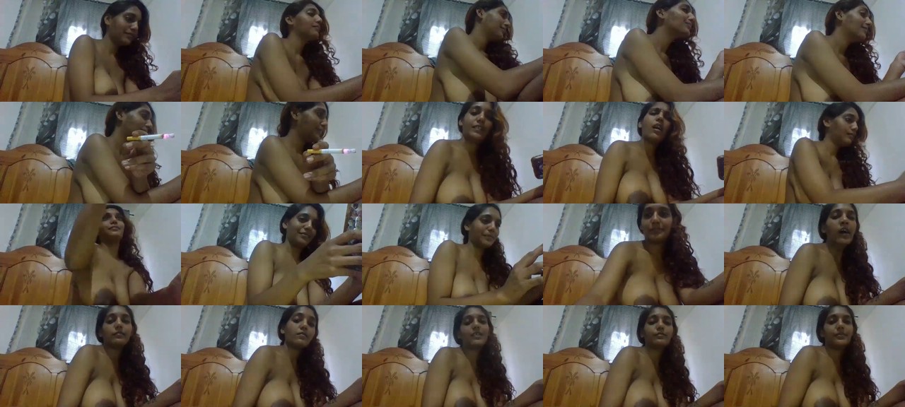 IndianvixxenX-MFC-202111140422_m.jpg