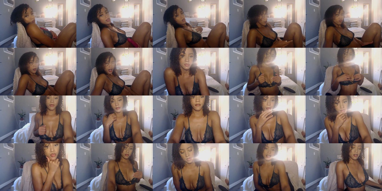 AvaDollxo-MFC-202107081809_m.jpg