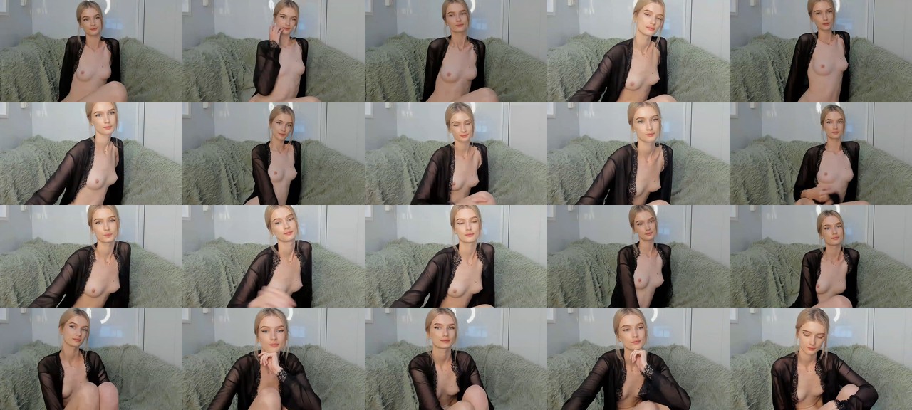 GirlsAngela-MFC-202108162053_m.jpg
