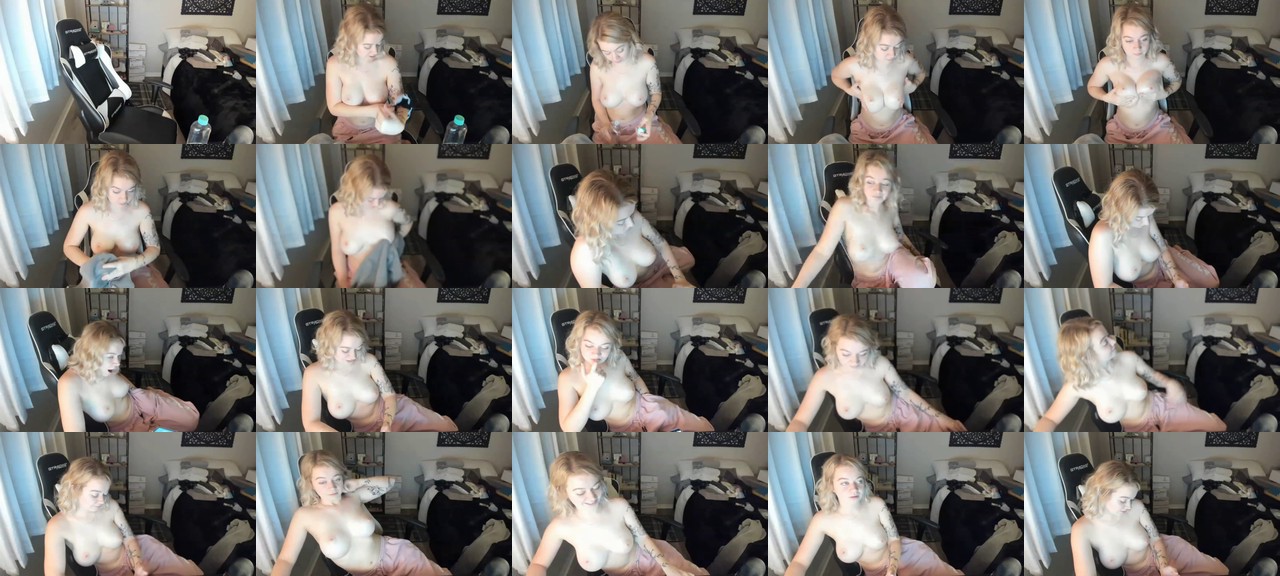 Kitt3ycat-MFC-202209130132_m.jpg