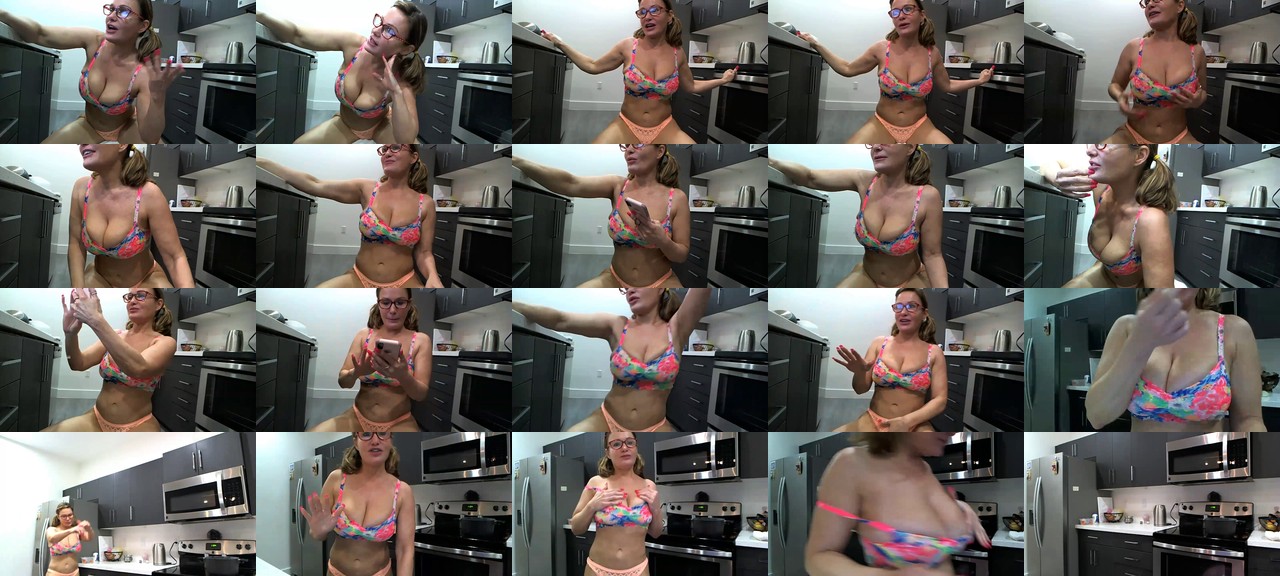 Milf_Goddess-MFC-202203070648_m.jpg
