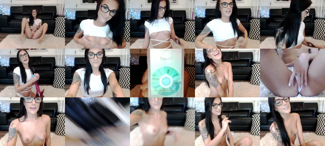 EmilyTokes-MFC-201709291656_m.jpg