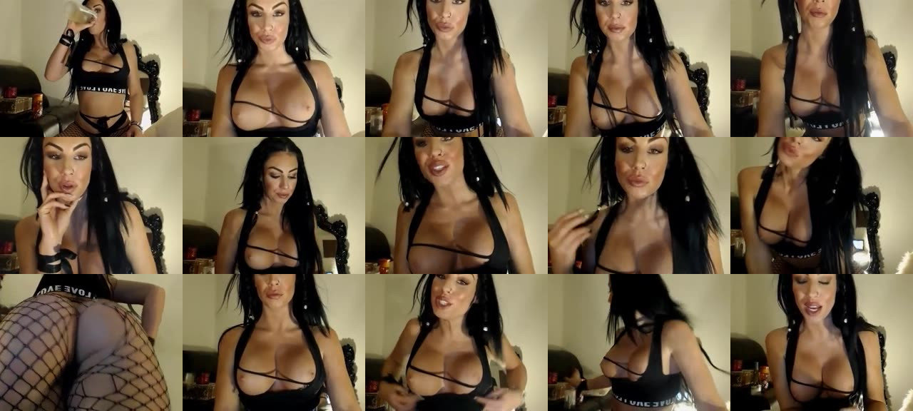 jenn_n_juice-MFC-201511210750_m.jpg