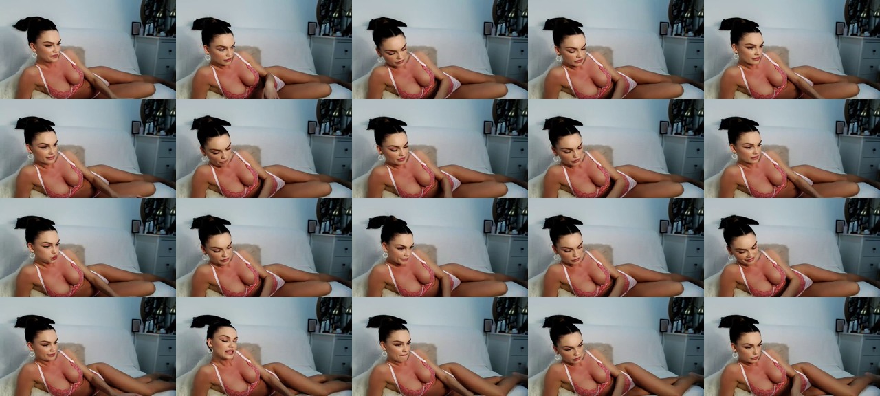 HottieEva_-MFC-202203272156_m.jpg