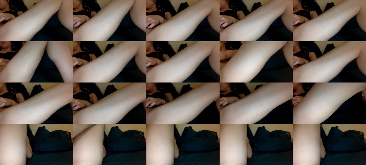 EgoisticKitty-MFC-202210161434_m.jpg