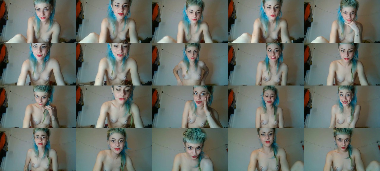 Punky_heidi-MFC-202112061735_m.jpg
