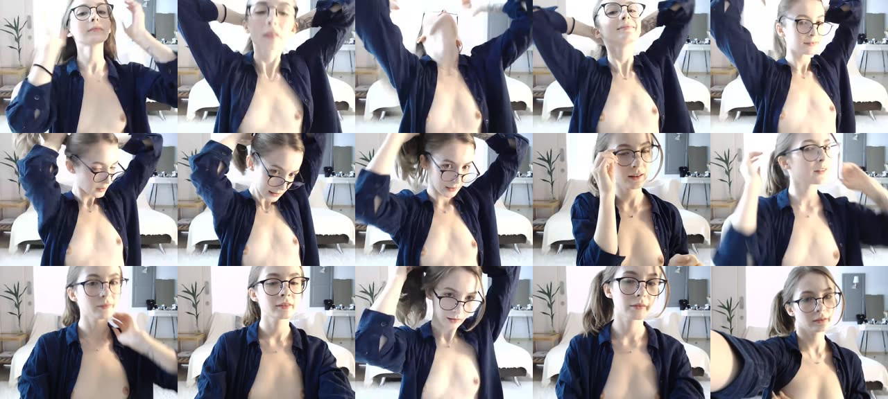 Leela_-MFC-201903250534_m.jpg