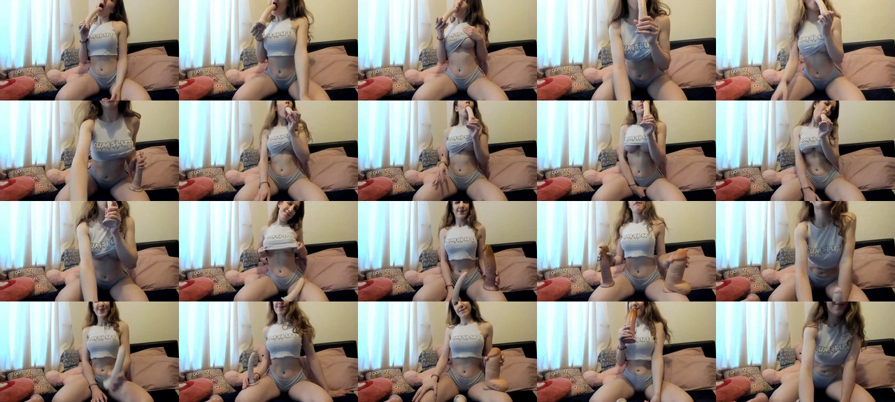 MonicaAssUK-MFC-202208121344_m.jpg