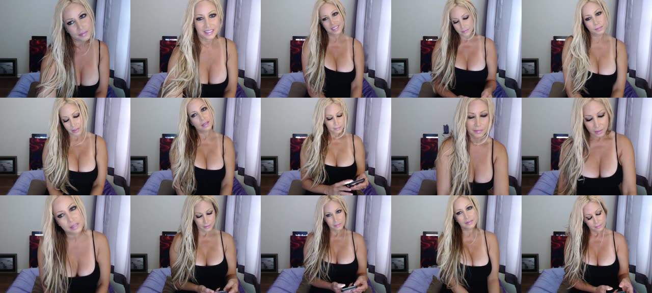 GinaLynnxxx-MFC-201710111531_m.jpg