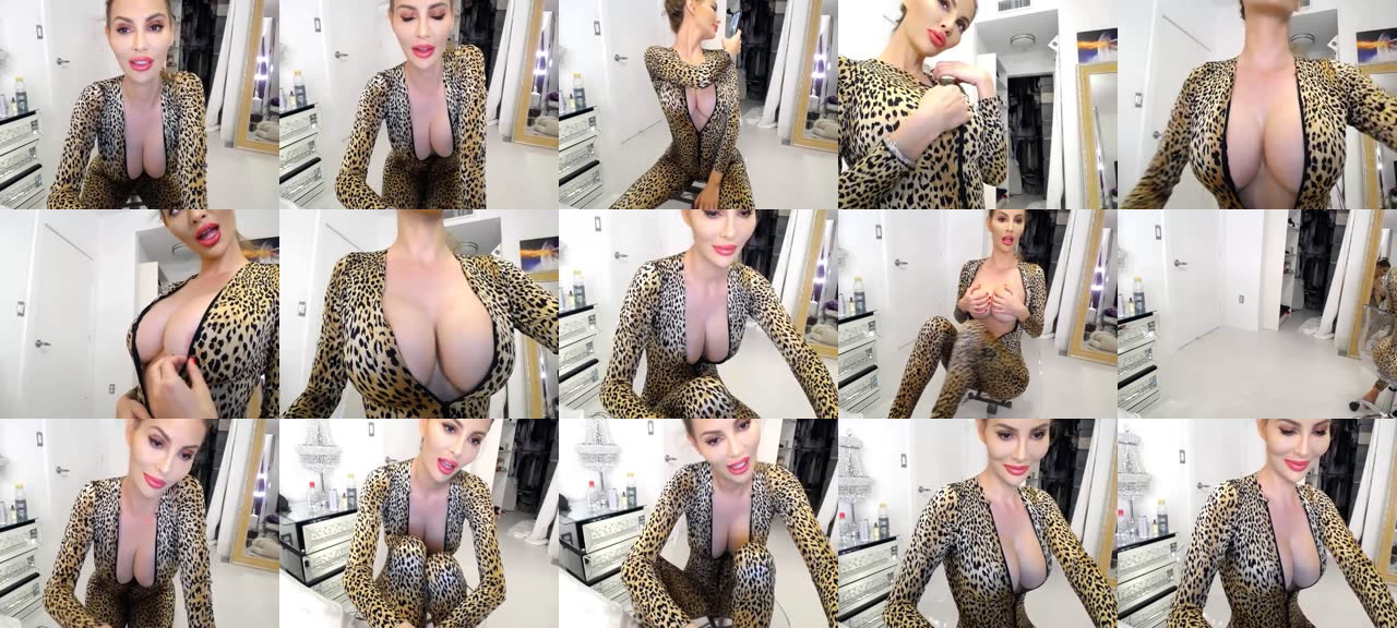 BunchOfPervs-MFC-201804040111_m.jpg