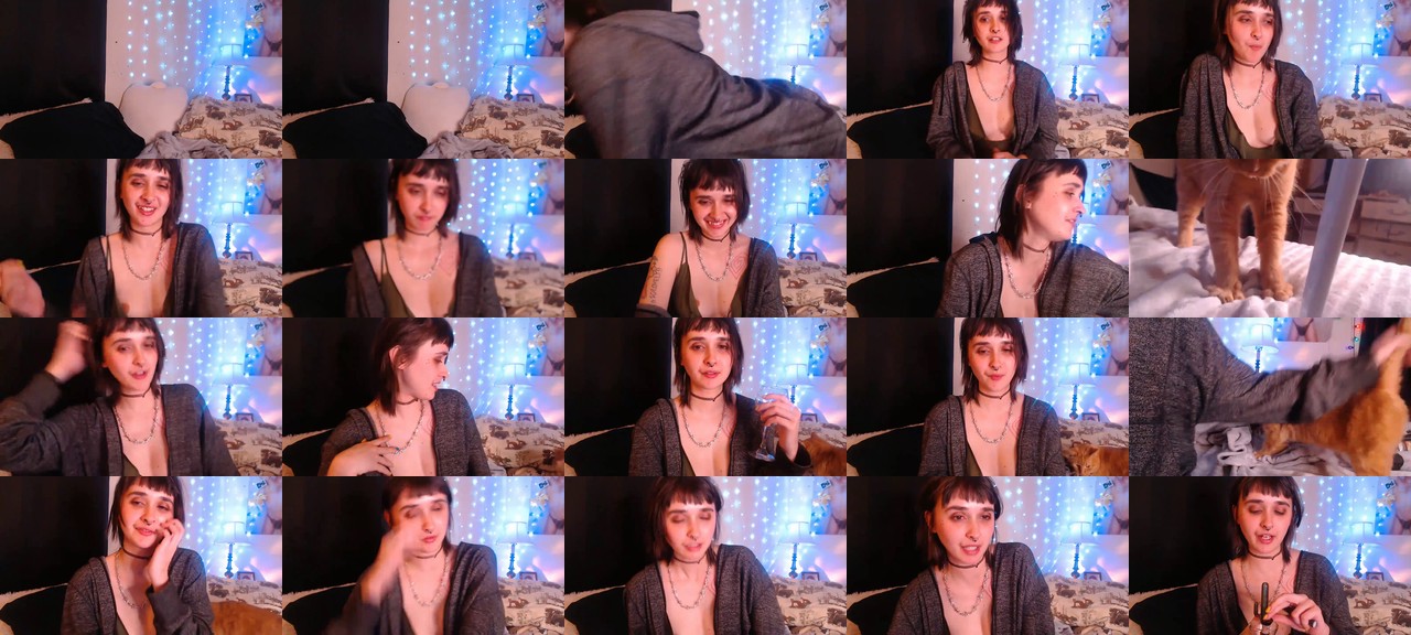 sickgrrl-MFC-202012172356_m.jpg