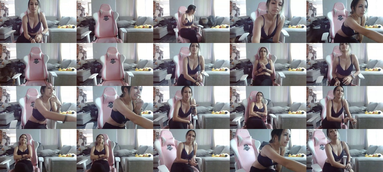 NerdyBunnyx-MFC-202208241748_m.jpg