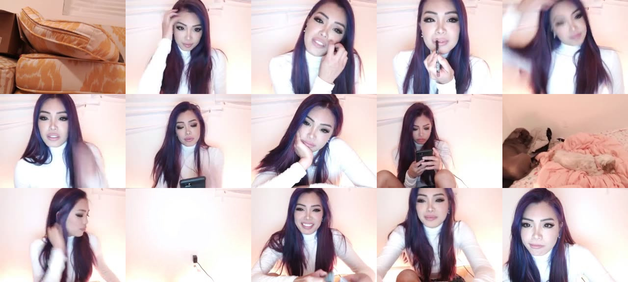 Lil_Piglet-MFC-201905180455_m.jpg