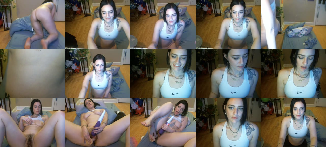 WhootyLeakz-MFC-201703300651_m.jpg