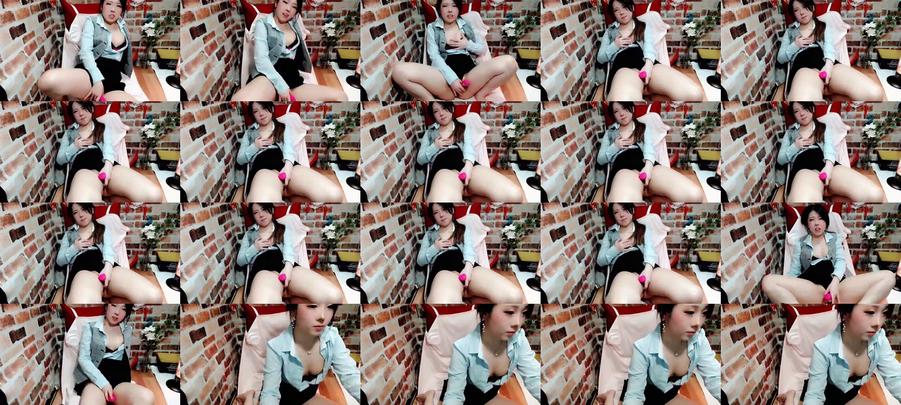 Meg_s2-MFC-202204301229_m.jpg